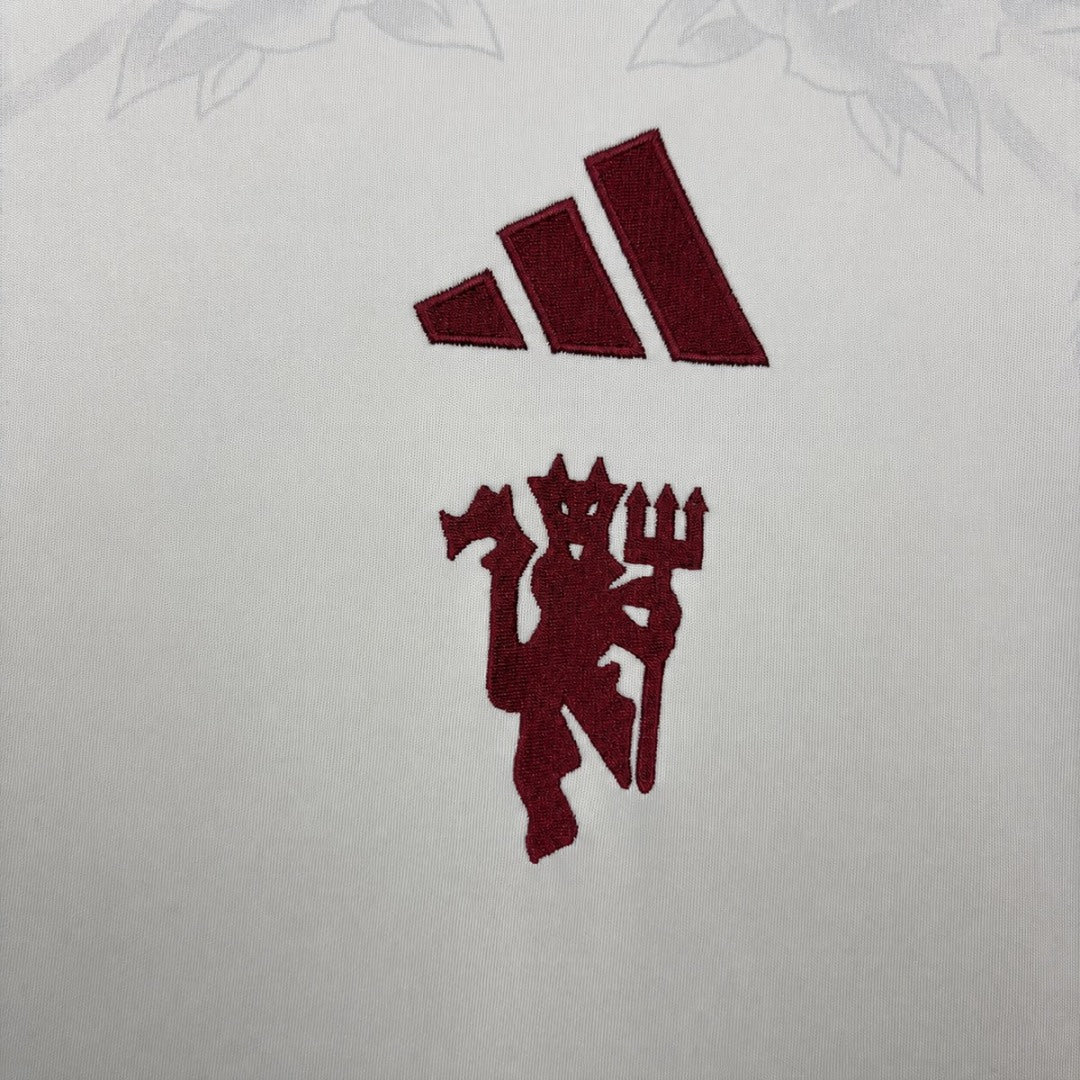 Manchester United Third 2026-27 - Stadium Kit