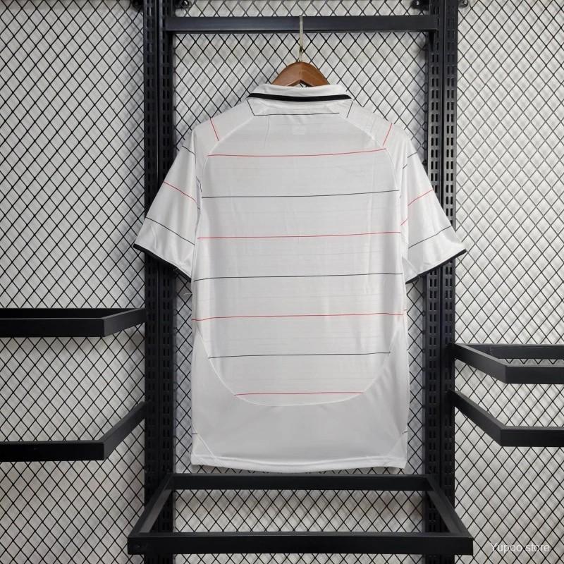 Manchester United 2005-06 Third - Retro Shirt