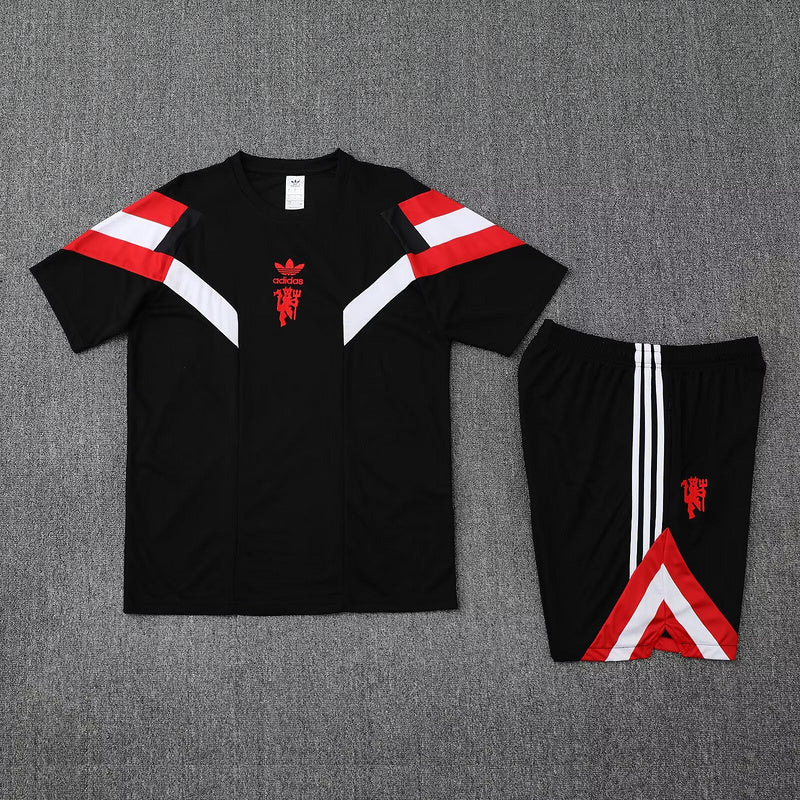 Manchester United Pre-Match - Set