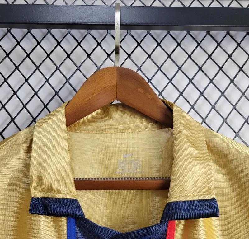 Barcelona 2001 Away - Retro Shirt