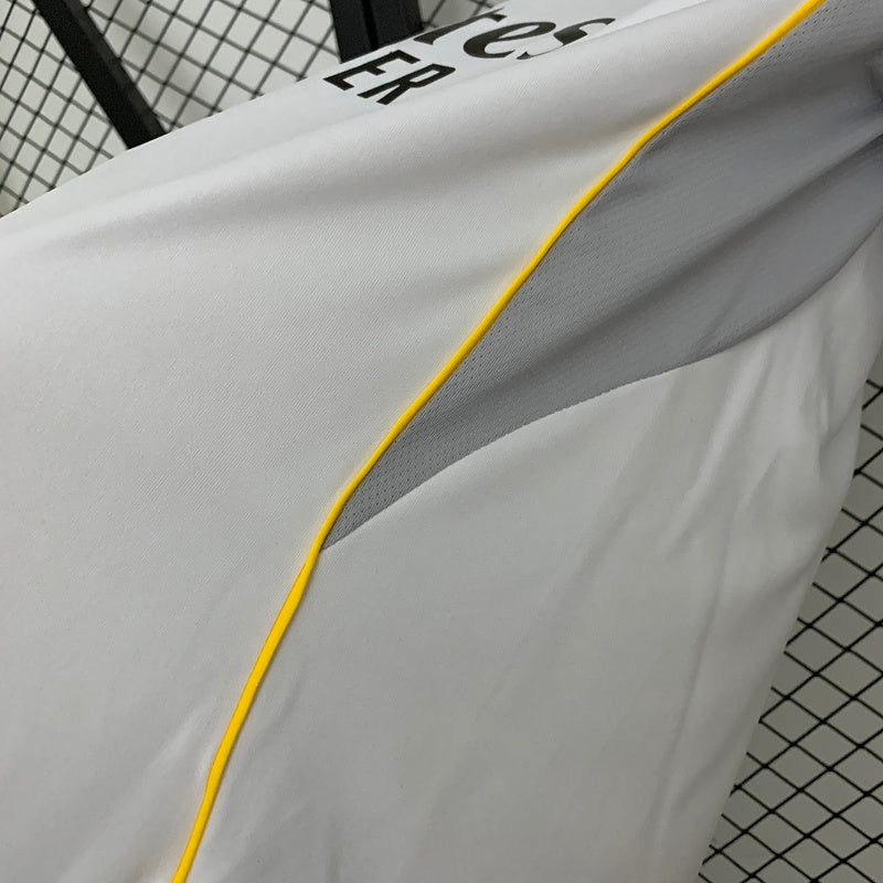 Real Madrid Home 2025-26 - Stadium Kit