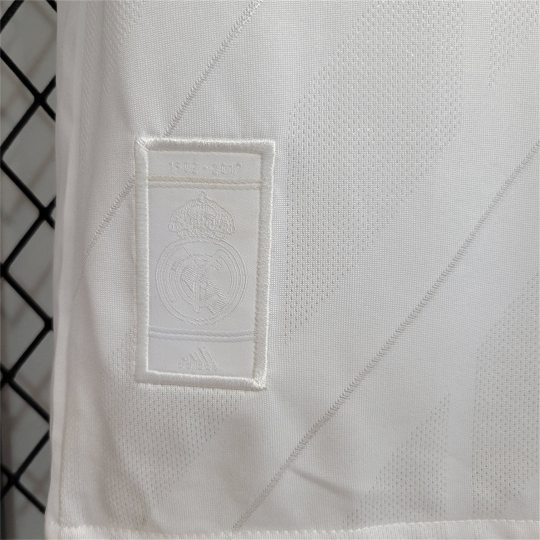 Real Madrid Home 2017-18 Retro Shirt (Full Sleeves)