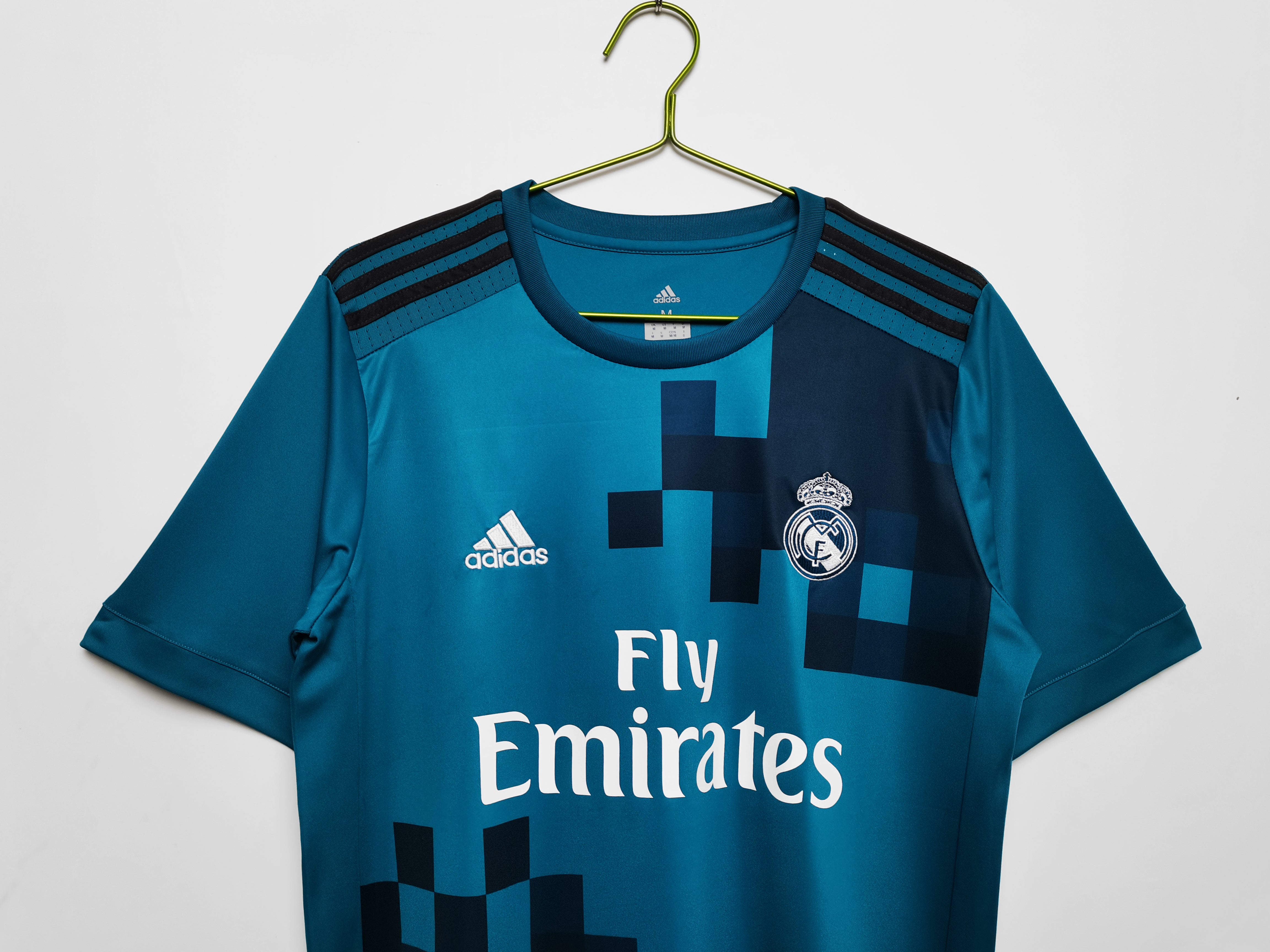 Real Madrid Third 2017-18 - Retro Shirt