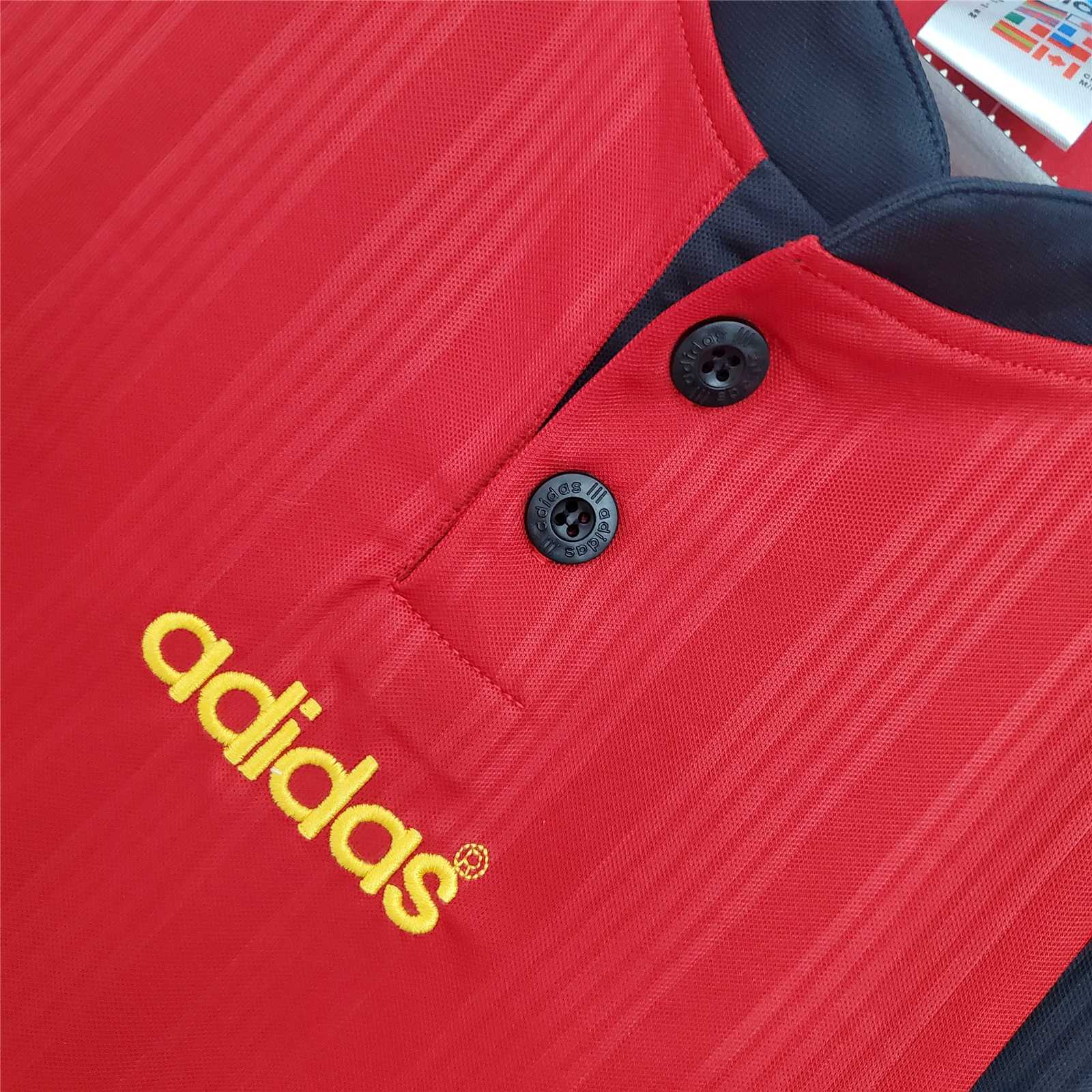 Spain Home 1996 - Retro Shirt