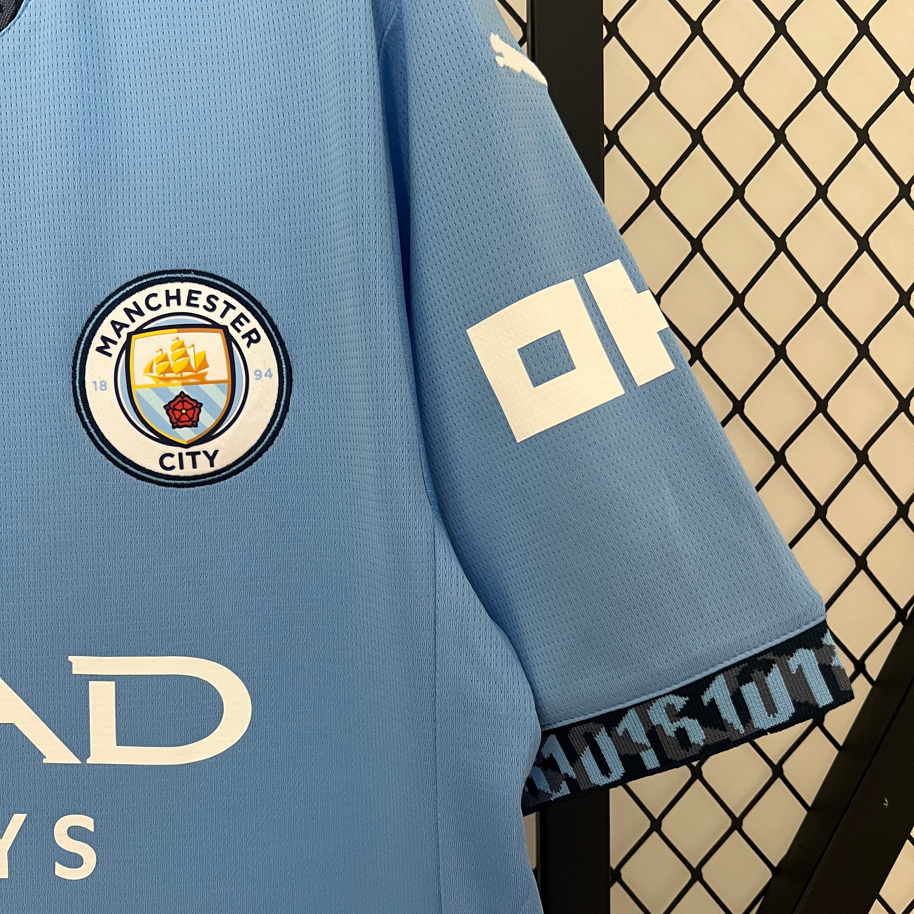 Manchester City Home 2024-25 - Stadium Kit