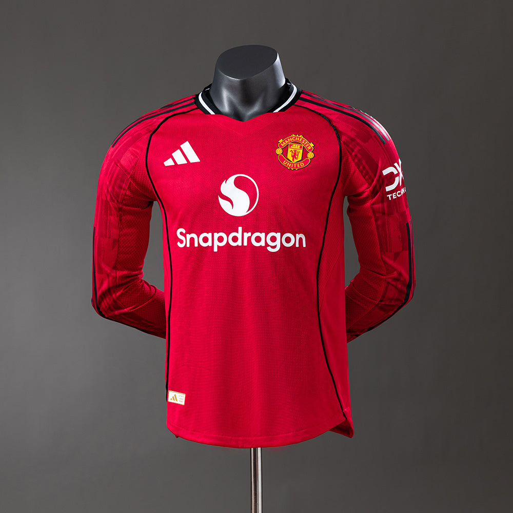 Man United Home 25-26 - (Full Sleeves) Player Version