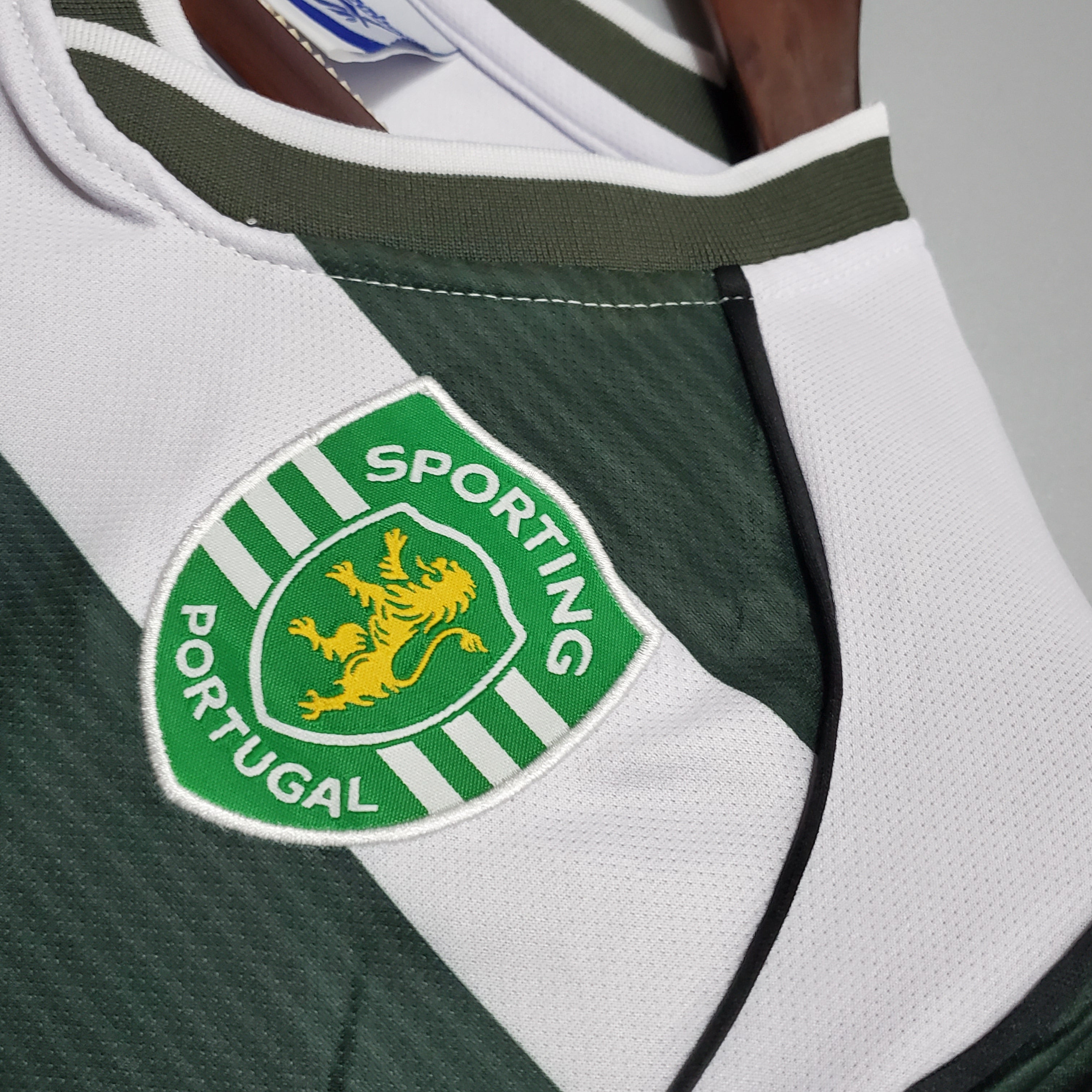Sporting Lisbon 2001-03 Home - Retro Shirt
