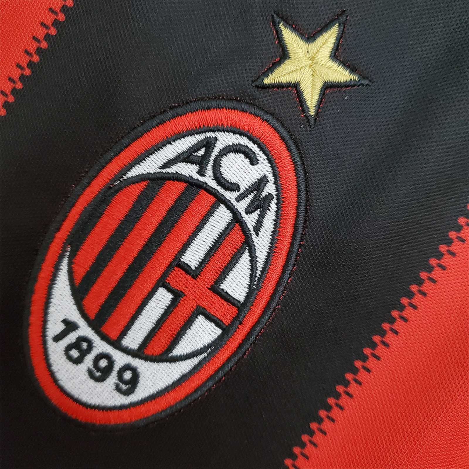 AC Milan Home 2010-11 - Retro Shirt