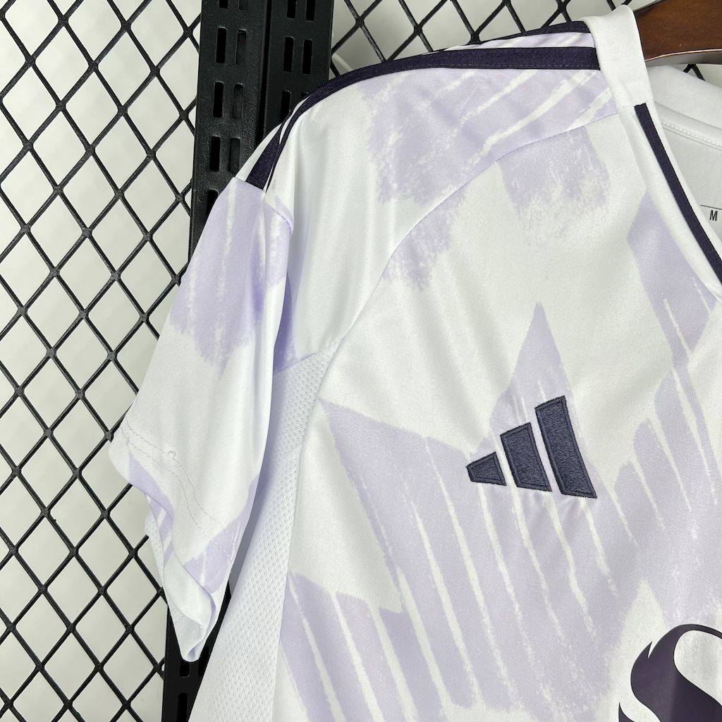 Manchester United Away 2025-26 - Stadium Kit