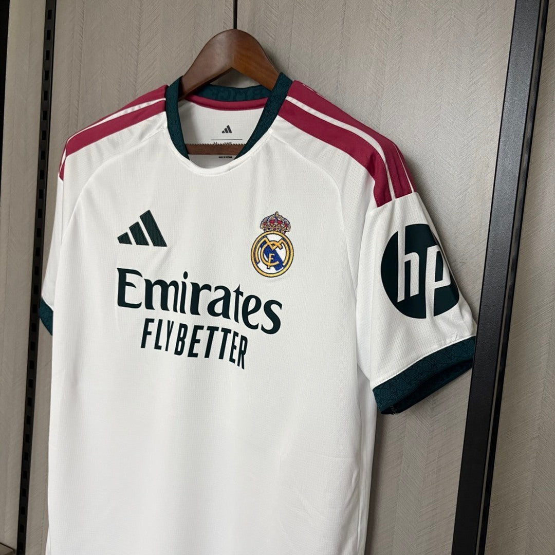 Real Madrid Home 2026-27 - Stadium Kit