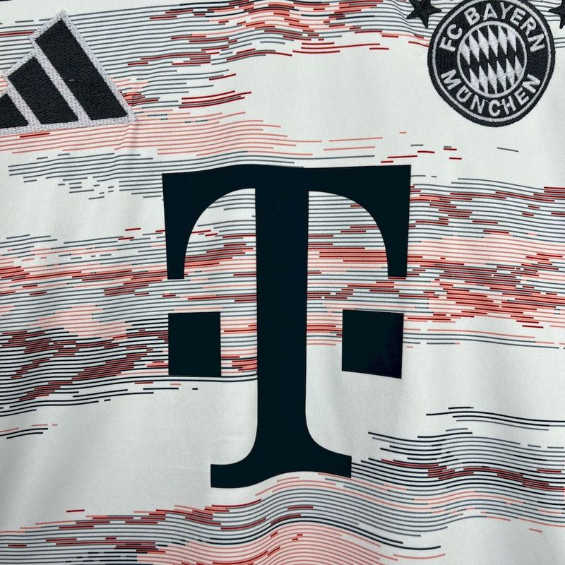 Bayern Munich Away 2025-26 - Stadium Kit