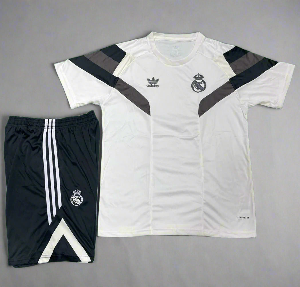 Real Madrid Pre-Match - Set