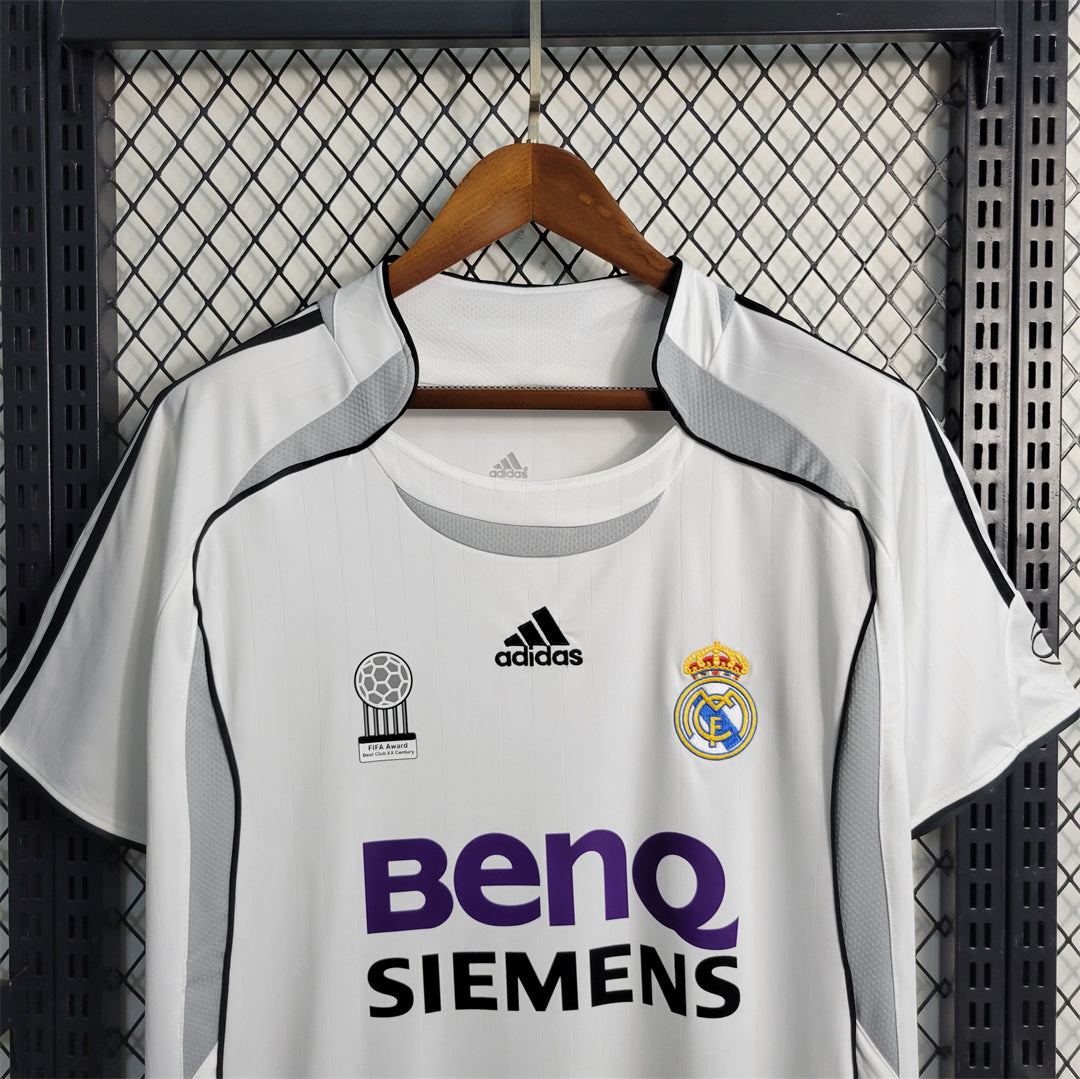 Real Madrid Home 2006-07 - Retro Shirt