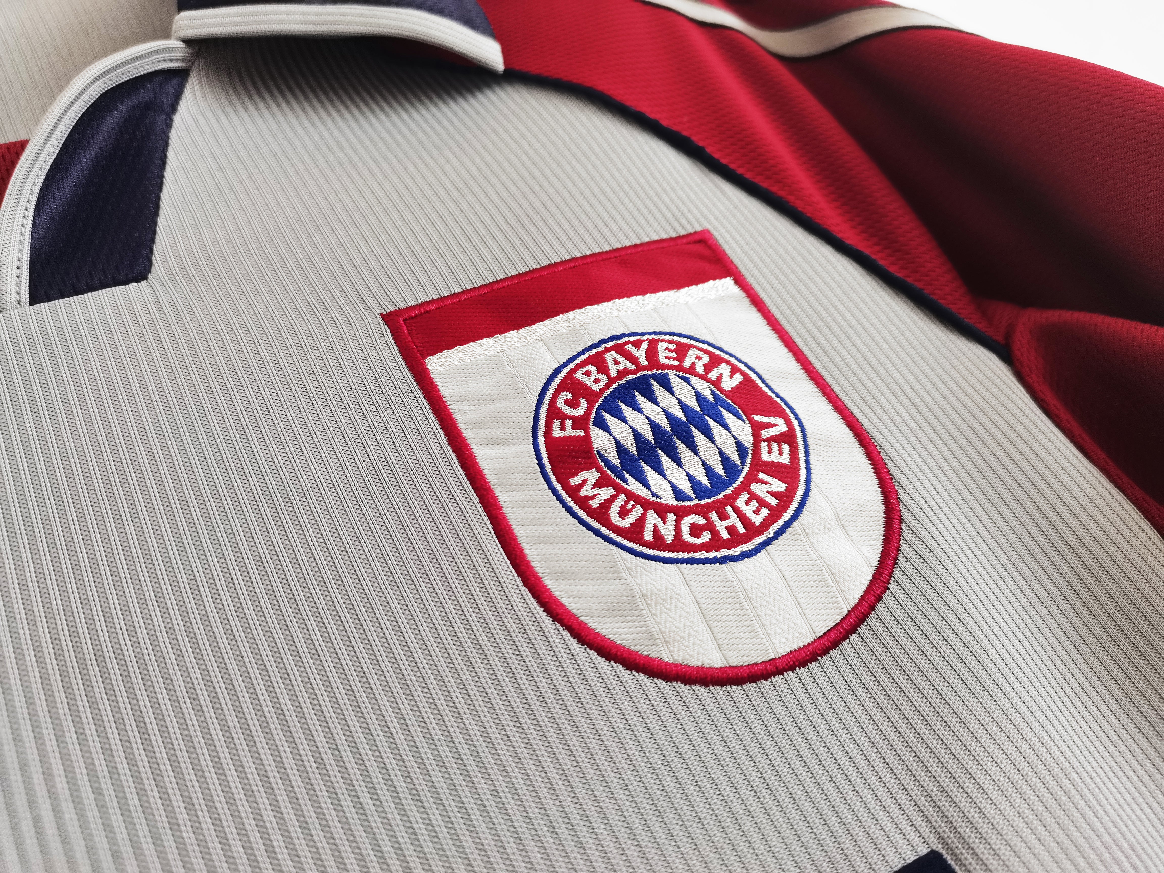 Bayern Munich 1998 Away - Retro Shirt