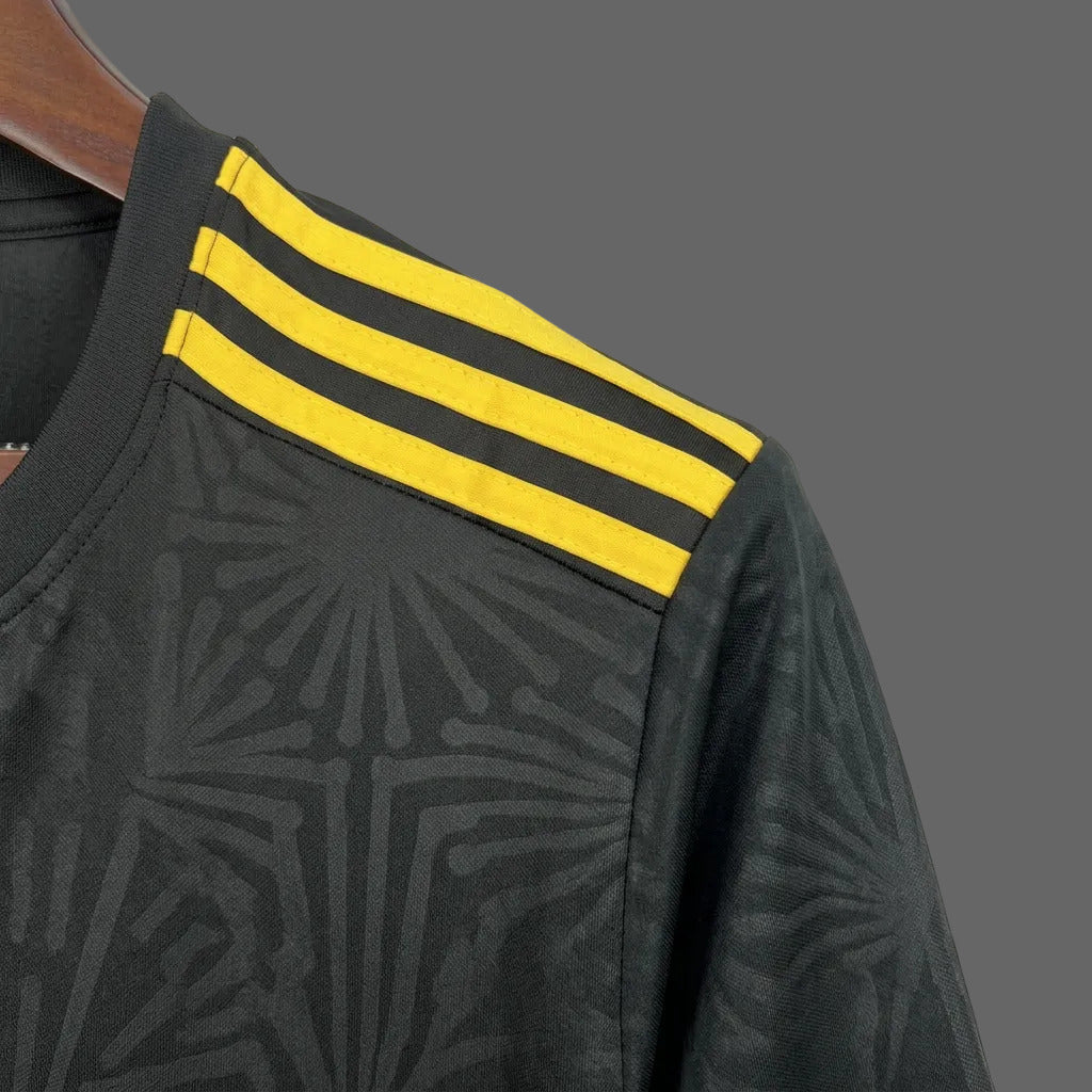 Mexico Special Black Edition Stadium Kit
