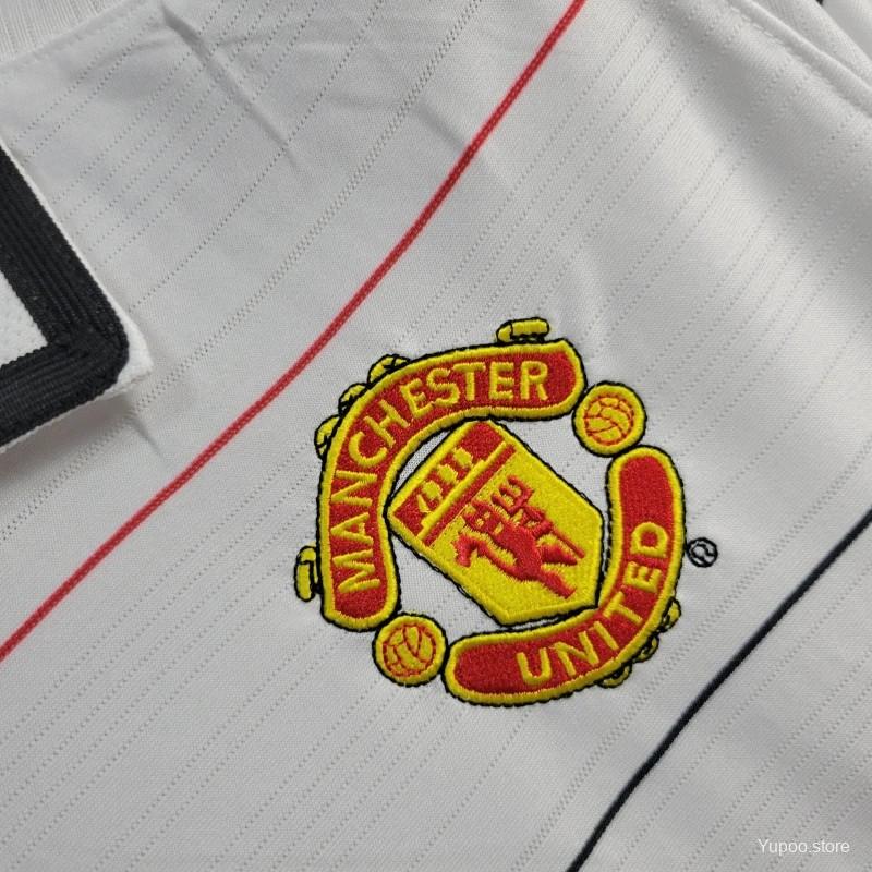 Manchester United 2005-06 Third - Retro Shirt