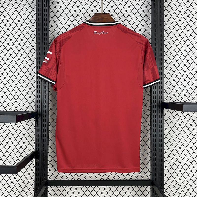 Manchester United Home 2025-26 - Stadium Kit