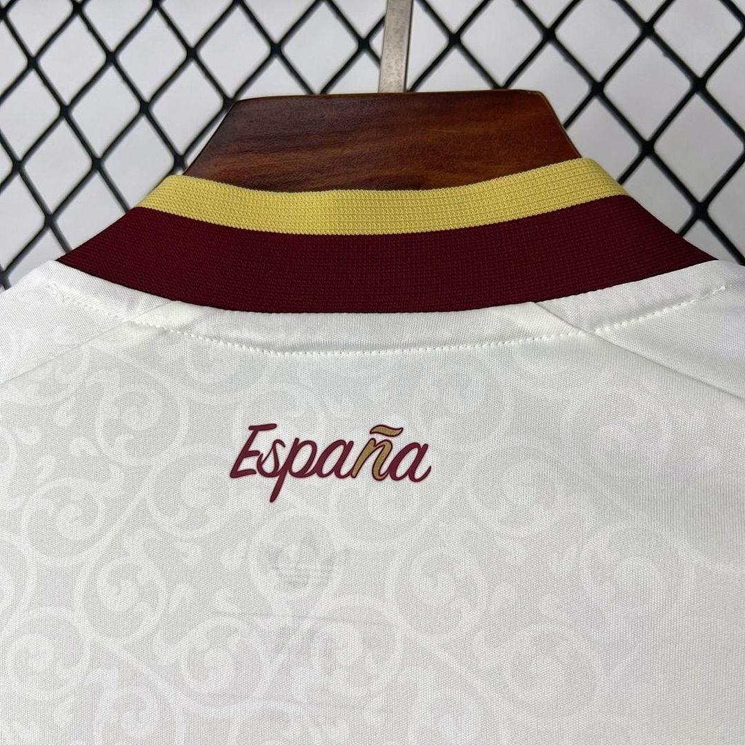 Spain Away 2026 - Stadium Kit