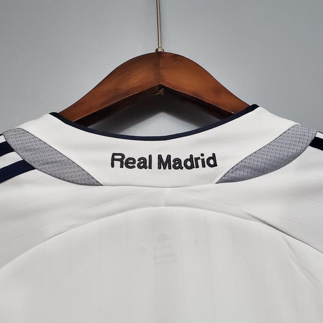 Real Madrid Home 2006-07 Retro Shirt (Full Sleeves)