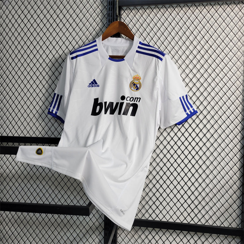 Real Madrid Home 2010-11 - Retro Shirt