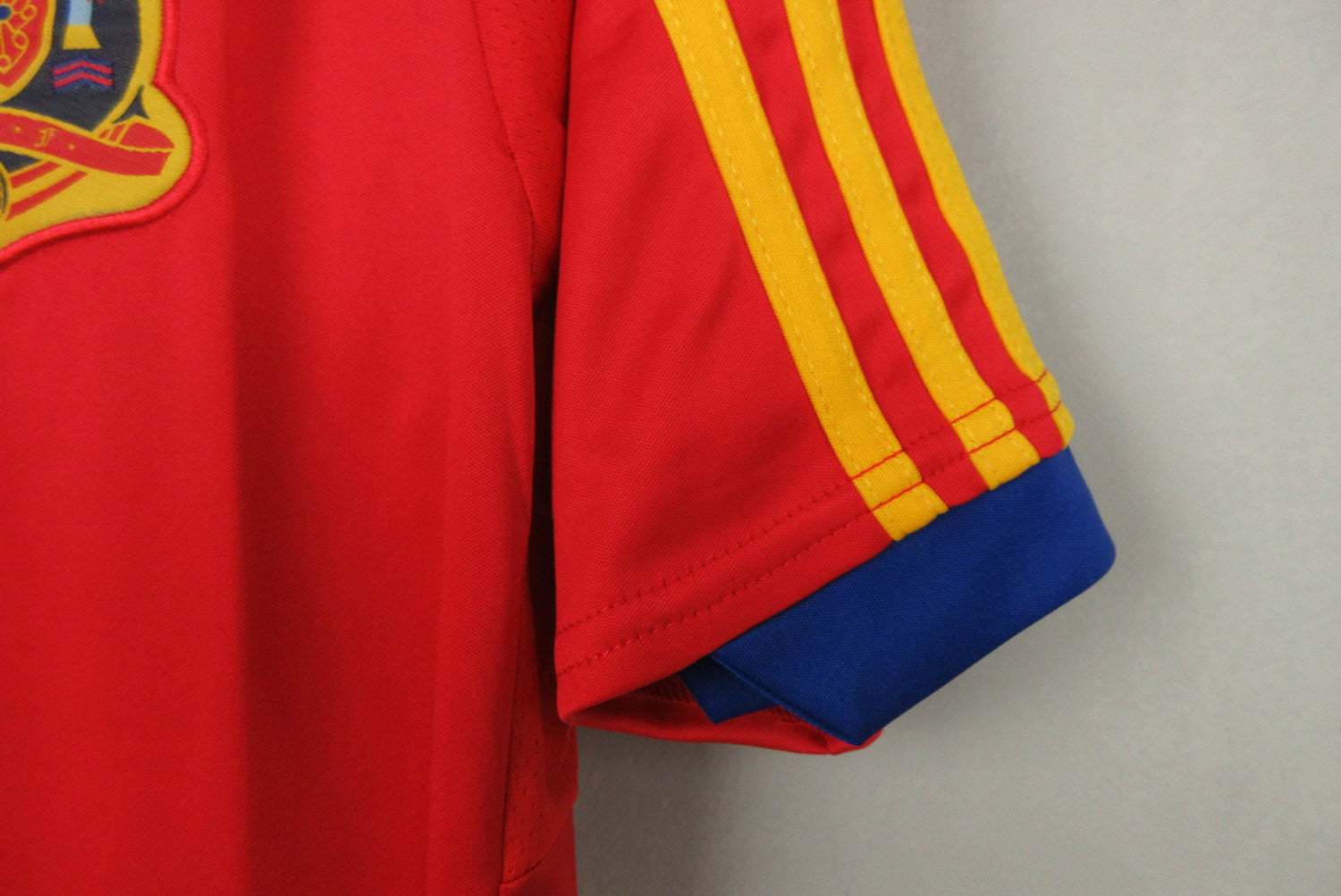 Spain 2010 Home - Retro