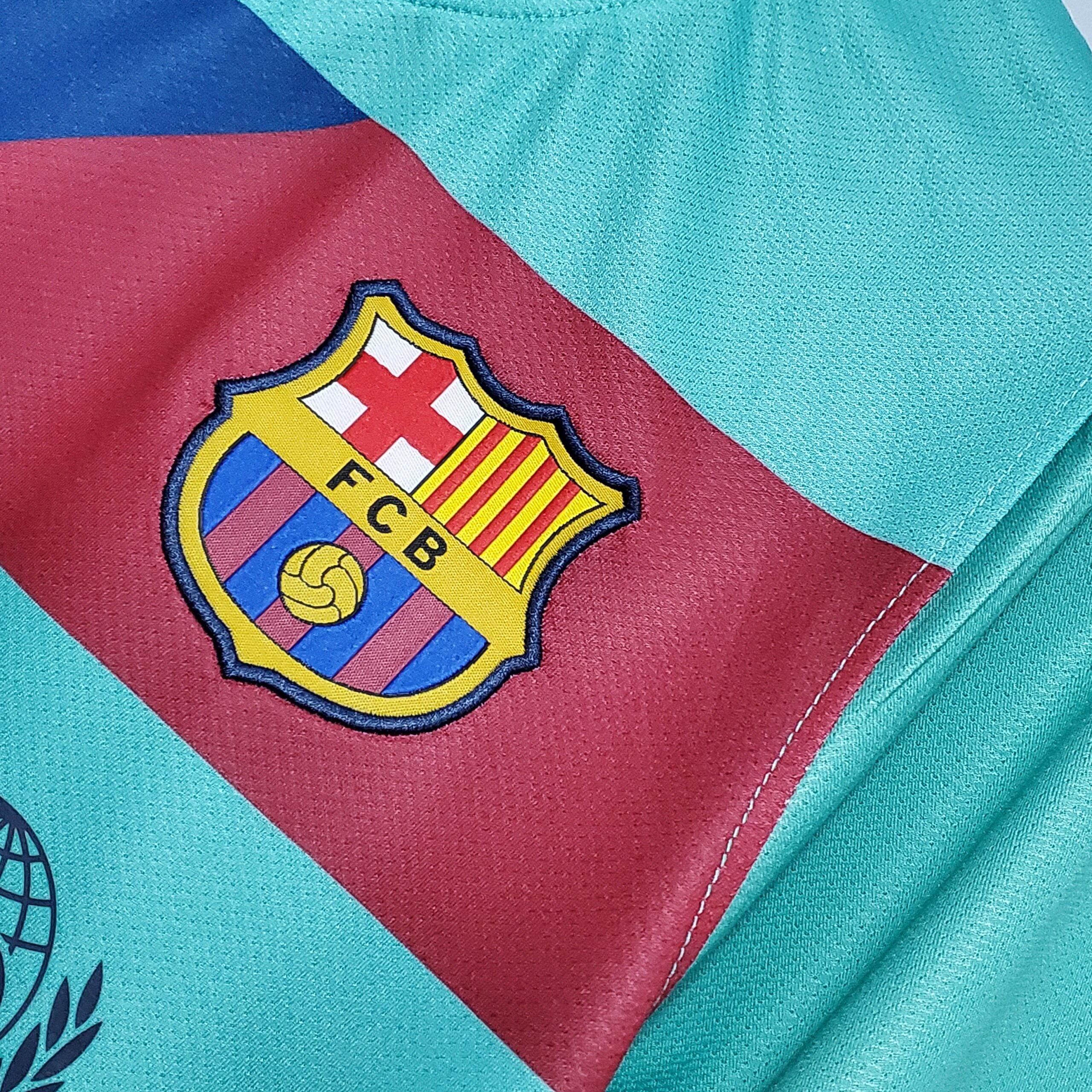 FC Barcelona Away 2010-11 - Retro shirt