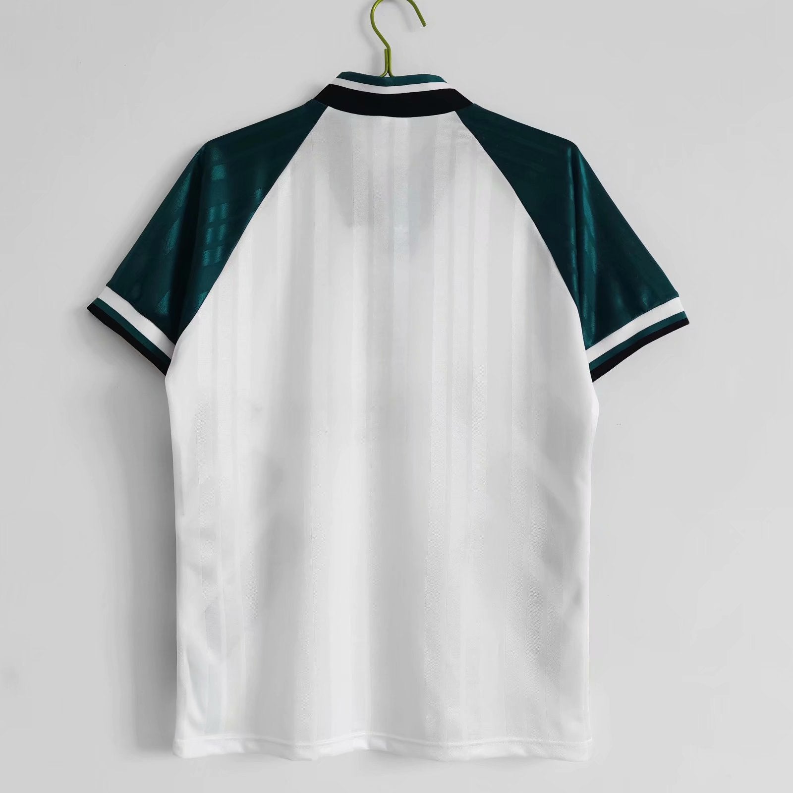 Liverpool Away 1993-95 - Retro Shirt