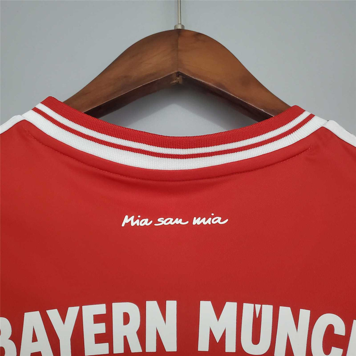 Bayern Munich 2013-14 Home - Retro shirt