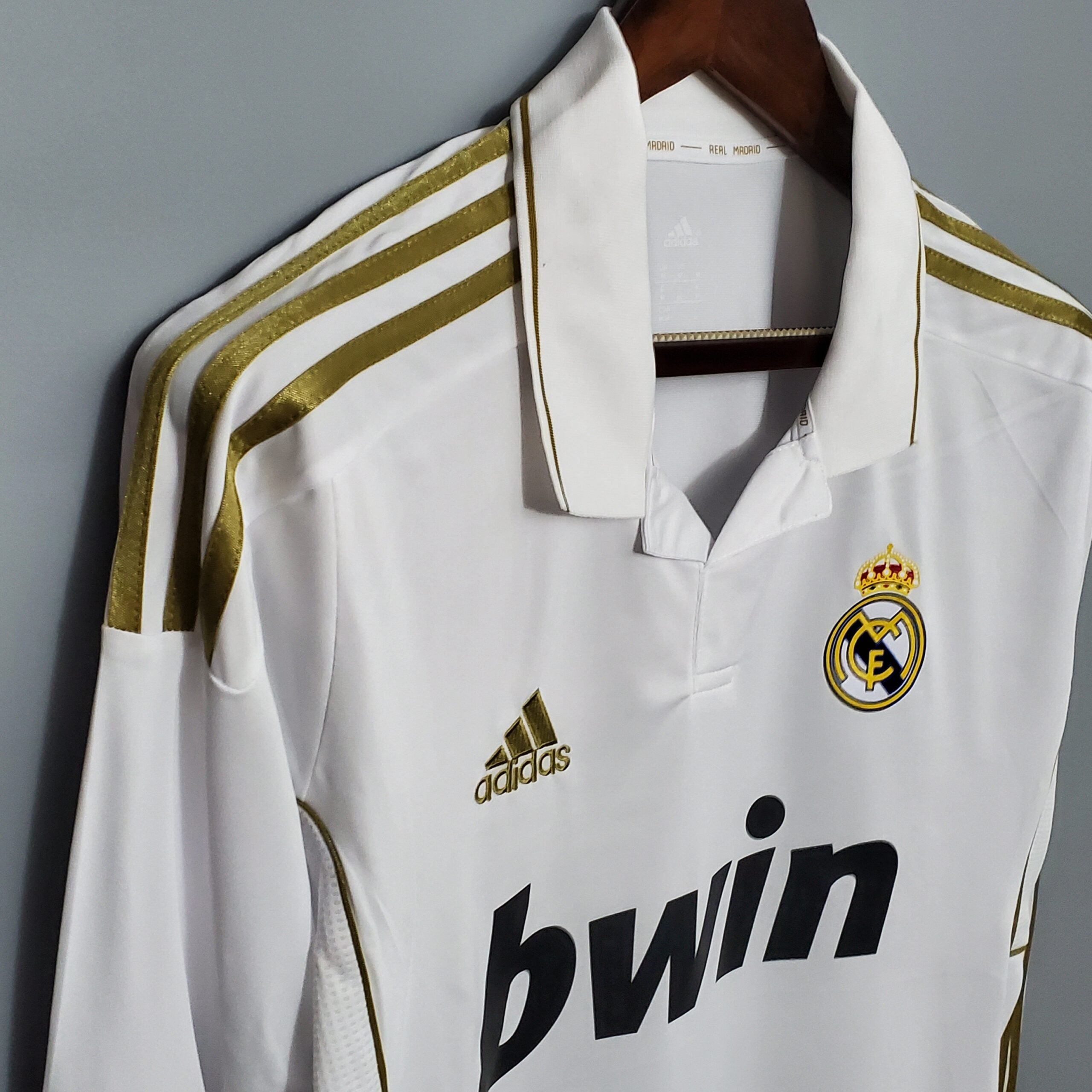 Real Madrid Home 2011-12 - Retro Shirt (Full Sleeves)