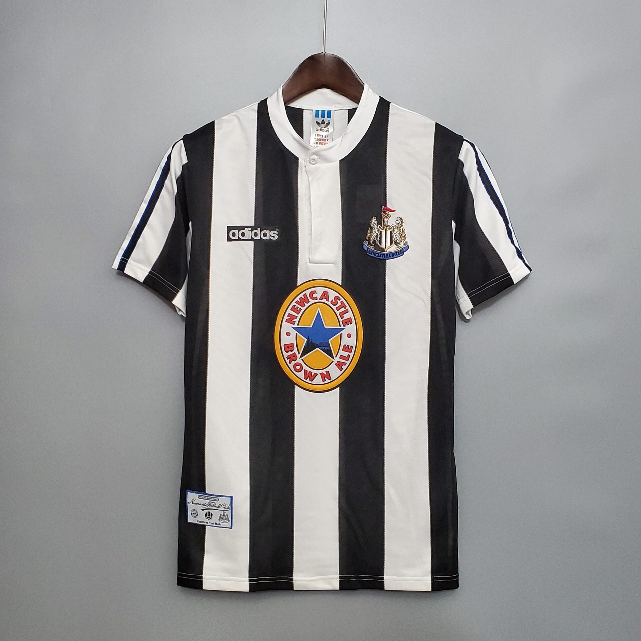 Newcastle United Home 1995-97 - Retro Shirt