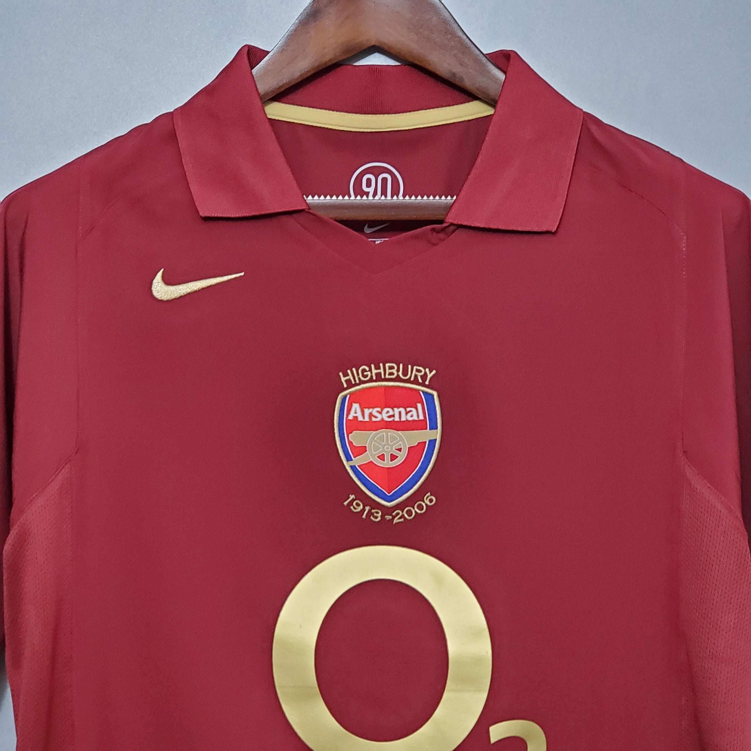Arsenal Home 2005-06 - Retro Shirt