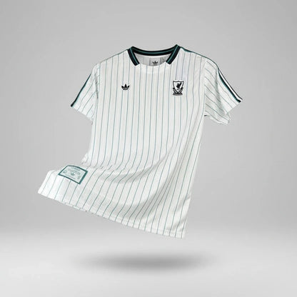 Liverpool Icon - Stadium Kit