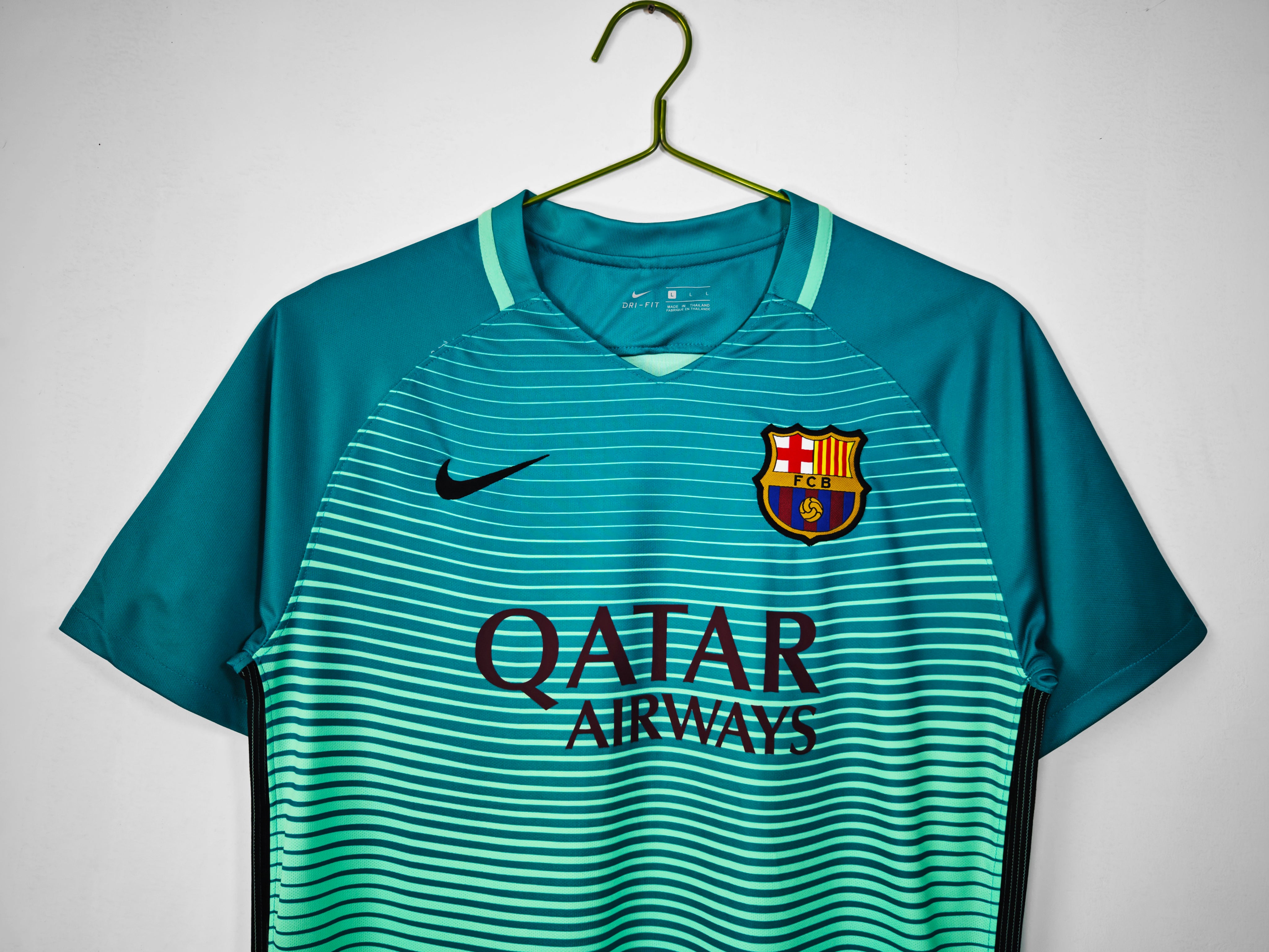 Barcelona 2016-17 Third - Retro Shirt