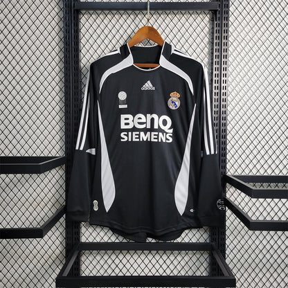 Real Madrid Away 2006-07 Retro Shirt (Full Sleeves)