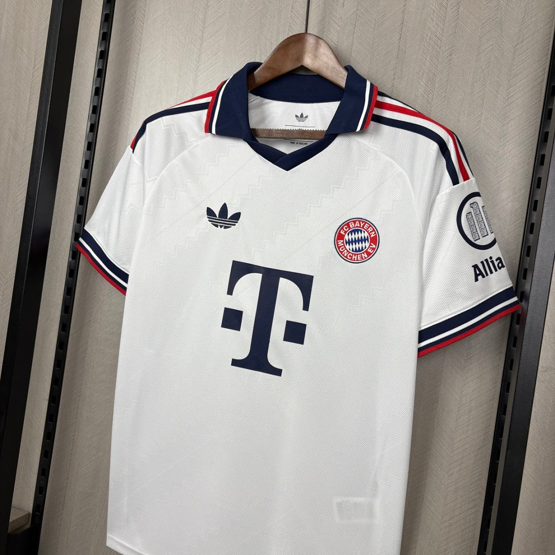Bayern Munich Away 2026-27 - Stadium Kit