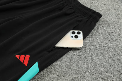 Manchester United - Training Suit (Black)