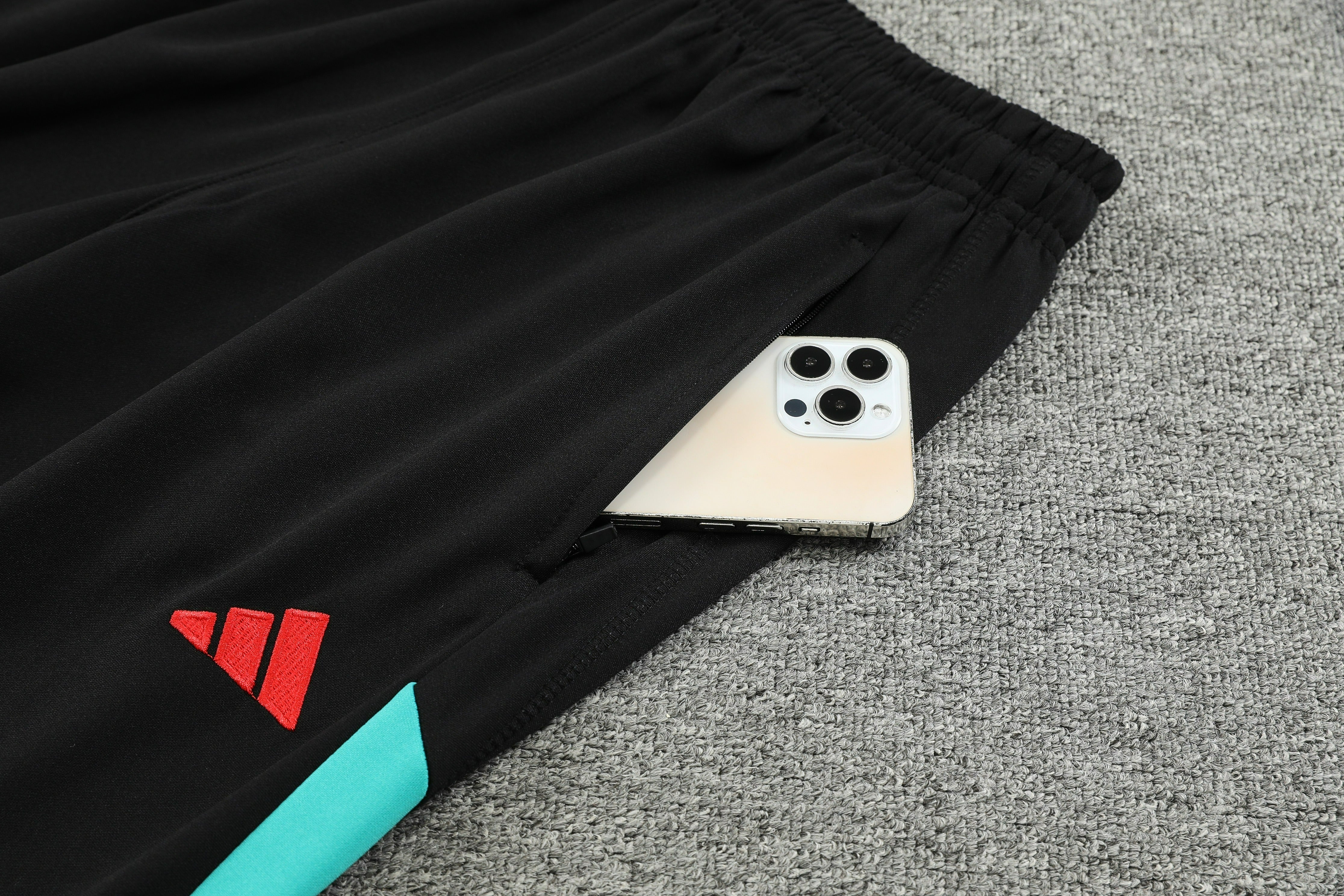 Manchester United - Training Suit (Black)