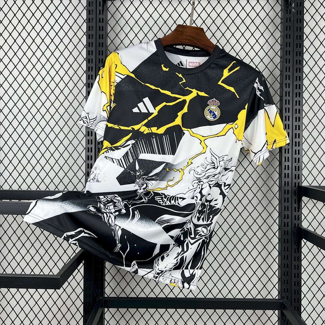 Real Madrid x Marvel Pre-match - Stadium Kit