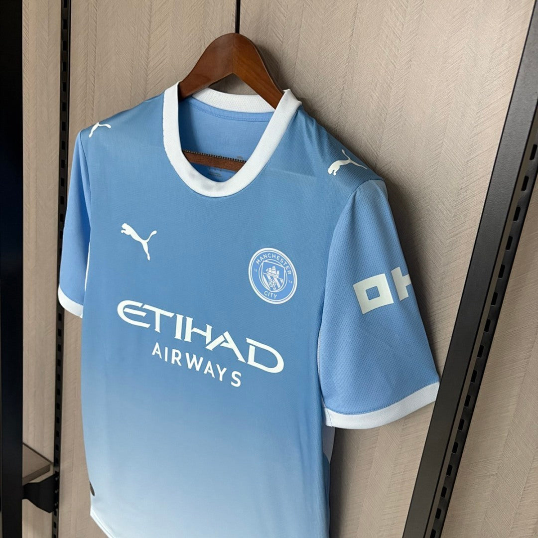Manchester City Home 2026-27 - Stadium Kit