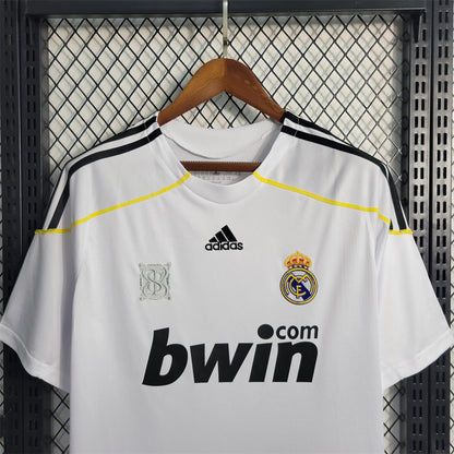 Real Madrid Home 2009-10 - Retro Shirt