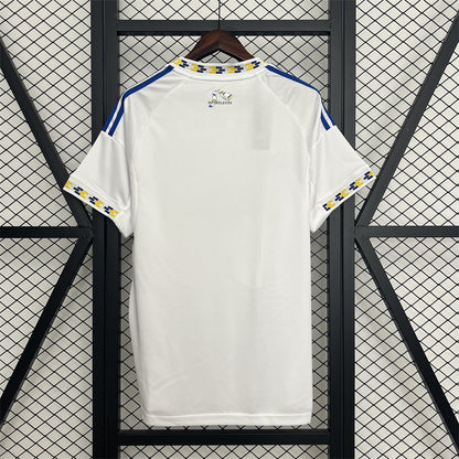Leeds United Home 2025-26 - Stadium Kit