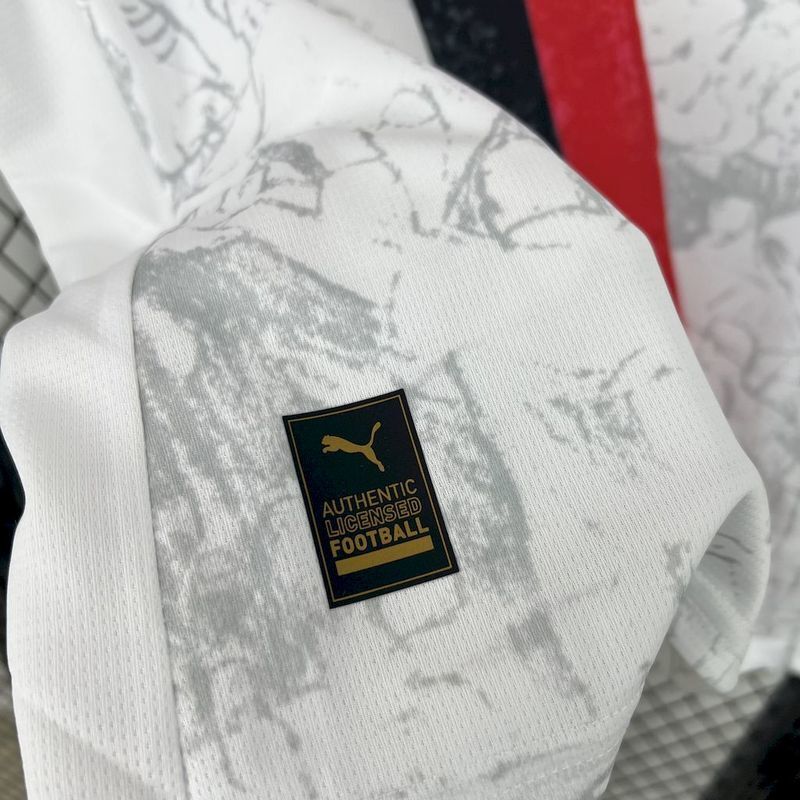 Clearance Sale – Full Time Store