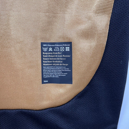 Manchester United 2001-02 Reversible Away and Third - Retro Shirt