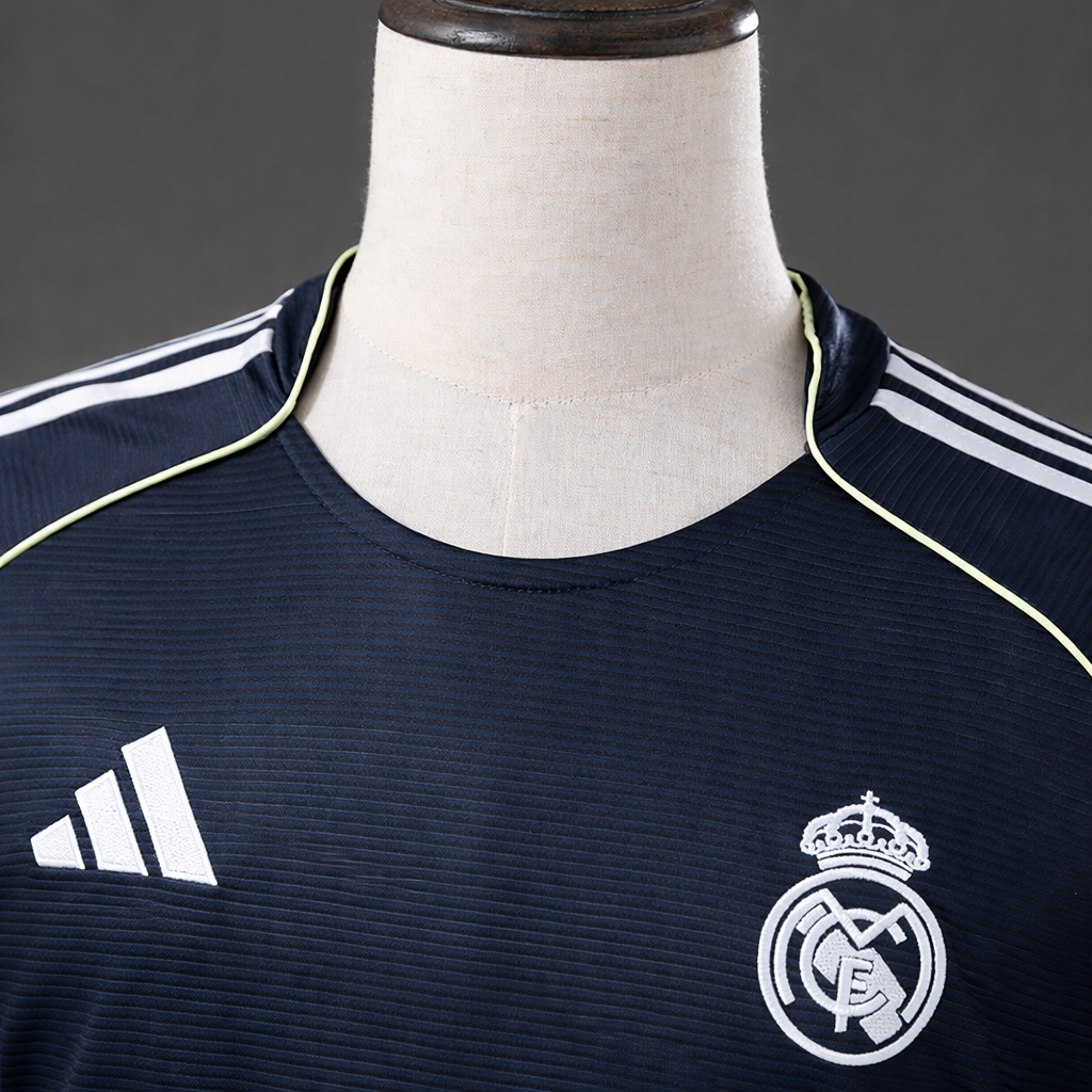 Real Madrid Away 2025-26 - Stadium Kit (Full Sleeves)