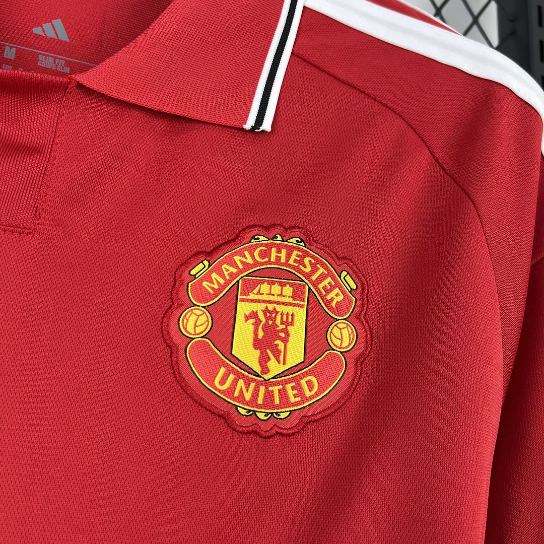 Manchester United Home 2026-27 - Stadium Kit