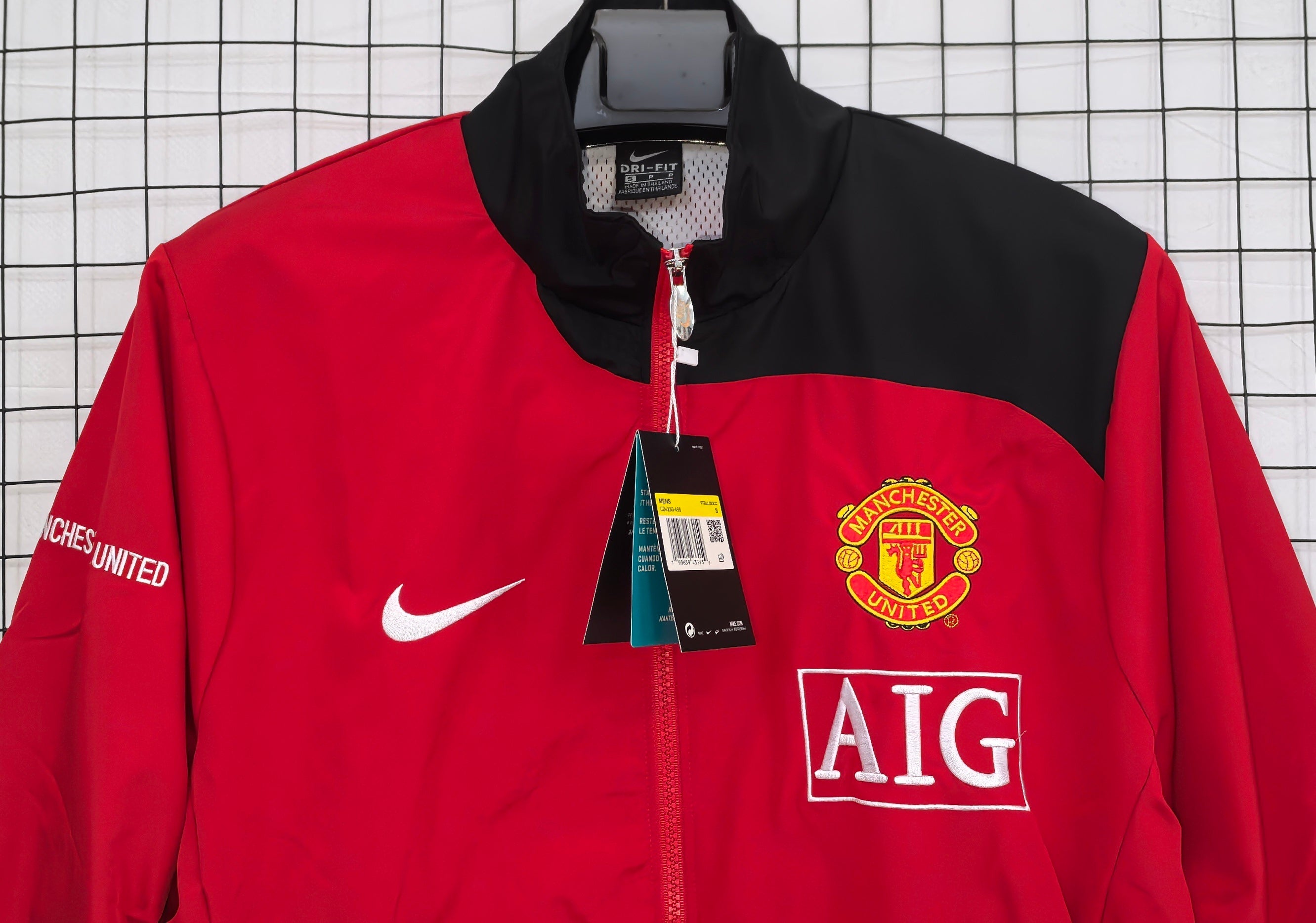 Manchester United Retro 2007 Windbreaker