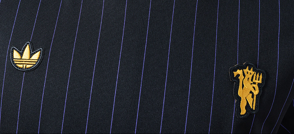 Manchester United Icon - Stadium Kit