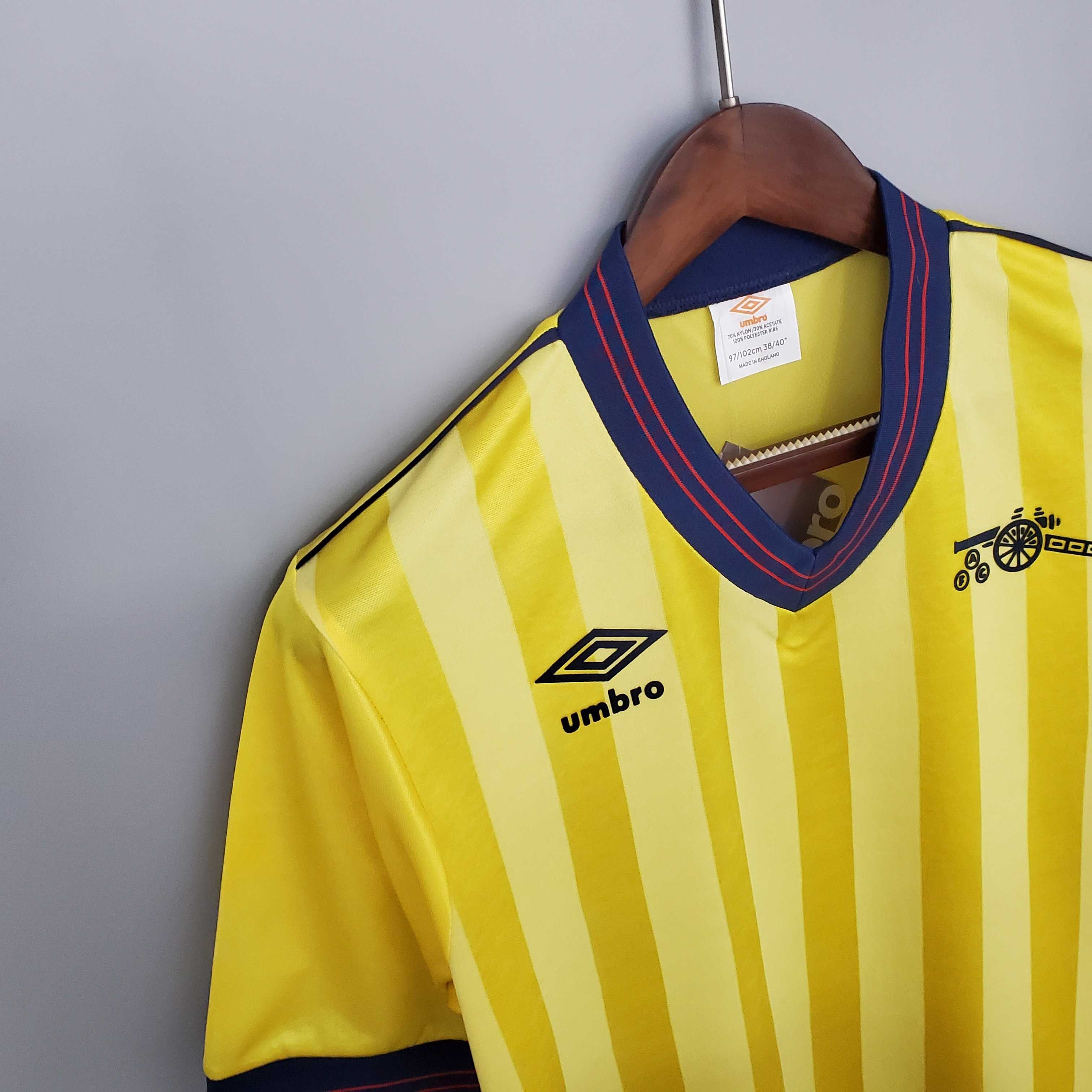 Gunners Away 1983-86 - Retro Shirt