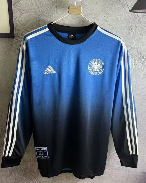 Oliver Kahn's Germany Goalkeeper kit 2002 - Retro Shirt